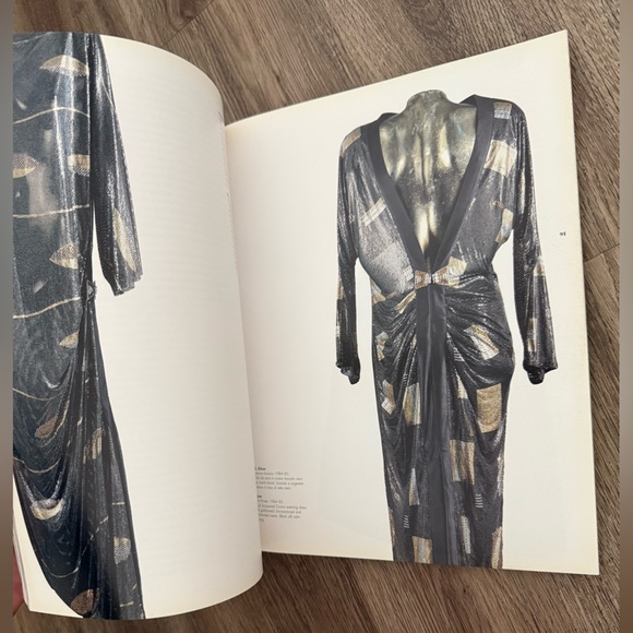 Gianni Versace Softcover Book by Leonardo Arte, 
English/Italian Edition - Picture 8 of 14